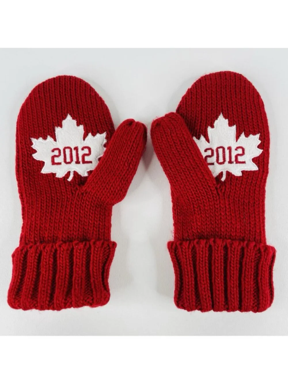 Canada 2012 Olympic Games Red Mittens Hudson's Bay Adult Unisex, Size Large / XL